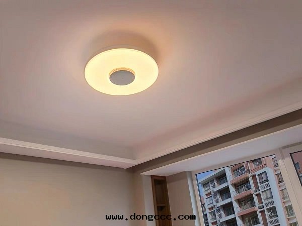 光(guāng)生(shēng)物(wù) 可(kě)杀菌的(de)空(kōng)气(qì)淨化(huà)燈(dēng)G4家(jiā)居(jū)空(kōng)气(qì)消毒照明(míng)