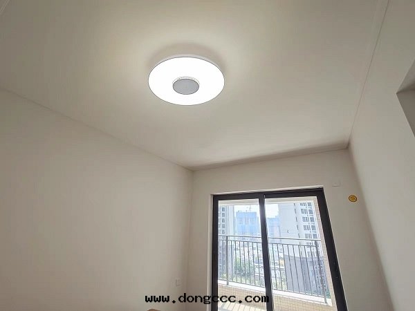 光(guāng)生(shēng)物(wù) 可(kě)杀菌的(de)空(kōng)气(qì)淨化(huà)燈(dēng)G4家(jiā)居(jū)空(kōng)气(qì)消毒照明(míng)