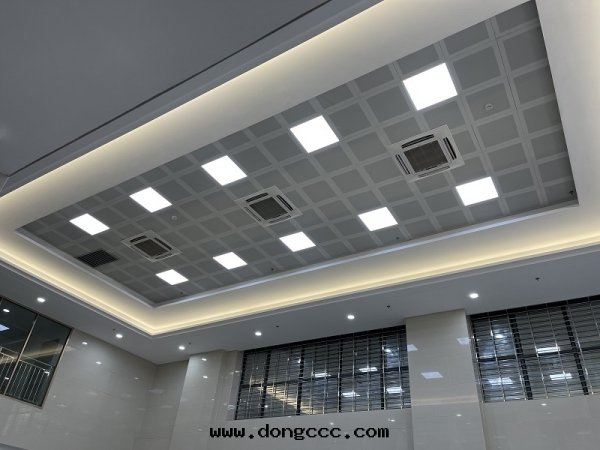 商業照明(míng)-中國(guó)银(yín)行側發(fà)光(guāng)面(miàn)闆燈(dēng)照明(míng)